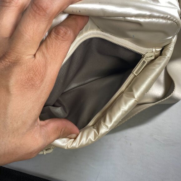 HEDGREN cozy shoulder bag in safari beige - Picture 7 of 7